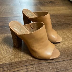 Vince Camuto mule